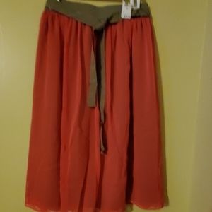 🛍Ruum girls skirt, size 10, with tags